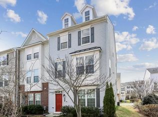 12816 Longford Glen Dr, Germantown, MD 20874