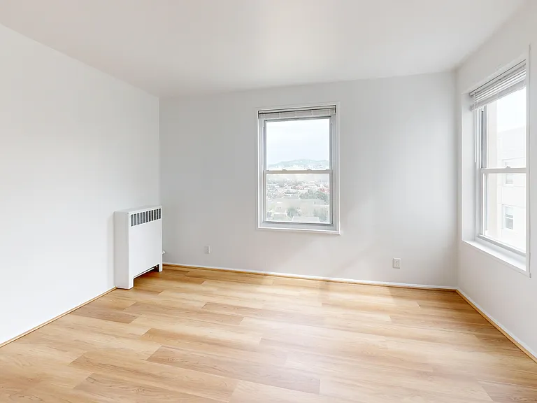 Parkmerced Apartments — Photo 111