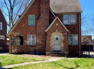 1340 Plainfield Rd, South Euclid, OH 44121