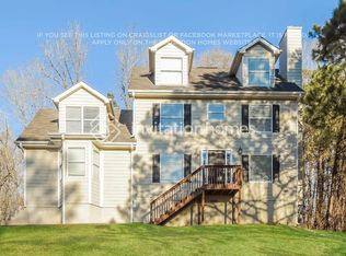 3825 Laurel Brook Ln, Snellville, GA 30039