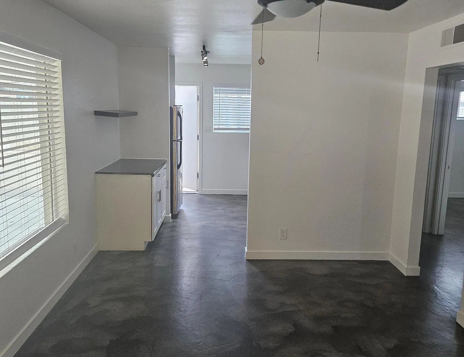 2 bed, 1.0 bath, 850 sqft, $1,500 — Photo 2