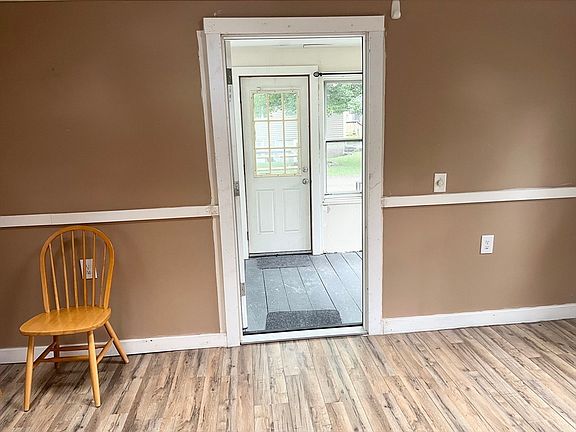 5th image of 16 West St