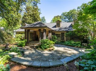 690 Old Ivy Rd NE, Atlanta, GA 30342