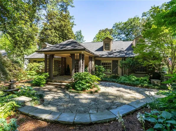 690 Old Ivy Rd NE, Atlanta, GA 30342