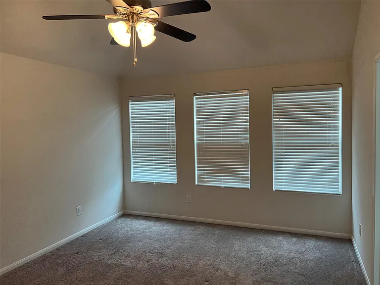 14834 Waverly Hill Ln — Photo 14