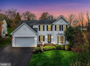 382 Pommel Ln, Charles Town, WV 25414