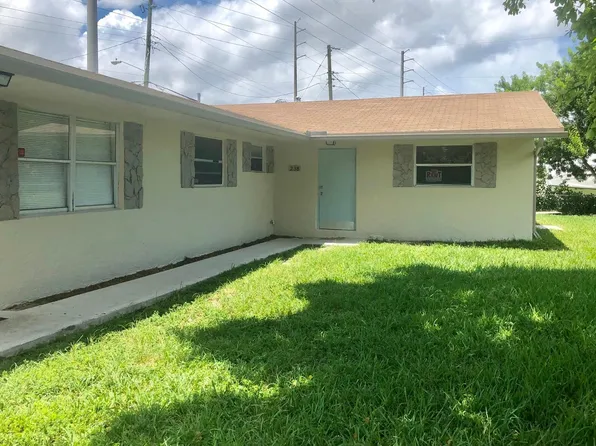 238 SW 3rd St, Dania, FL 33004
