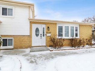 1760 W Jo Ann Ln, Addison, IL 60101