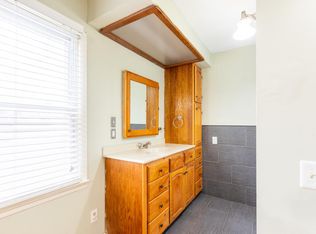 2067 E Marsa Dr, Springfield, MO 65804