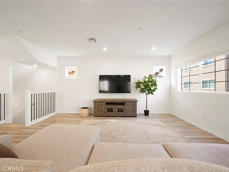 27658 S Heartwood Dr — Photo 10