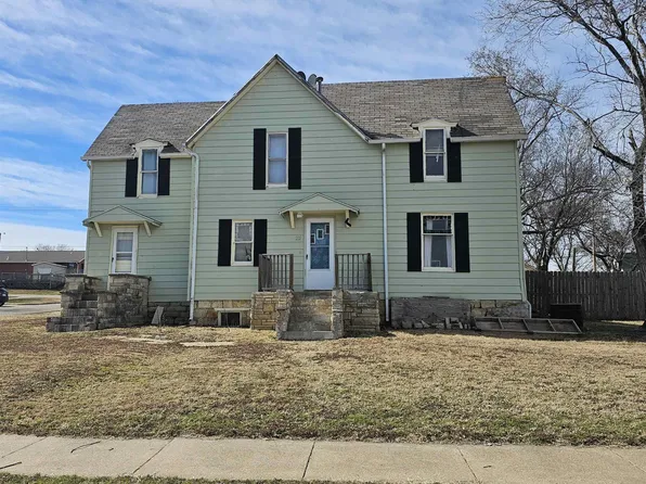 215 S Factory St, Enterprise, KS 67441