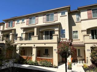 221 Laurel Knoll Dr, Martinez, CA 94553