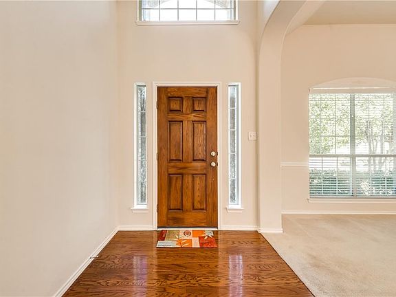 4th image of 10024 Voss Ave
