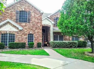 5005 Pallas Ct, Fort Worth, TX 76123