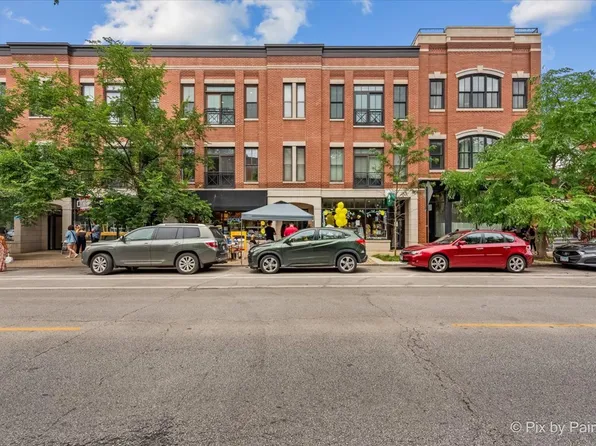 2142 W Roscoe St #3-C, Chicago, IL 60618