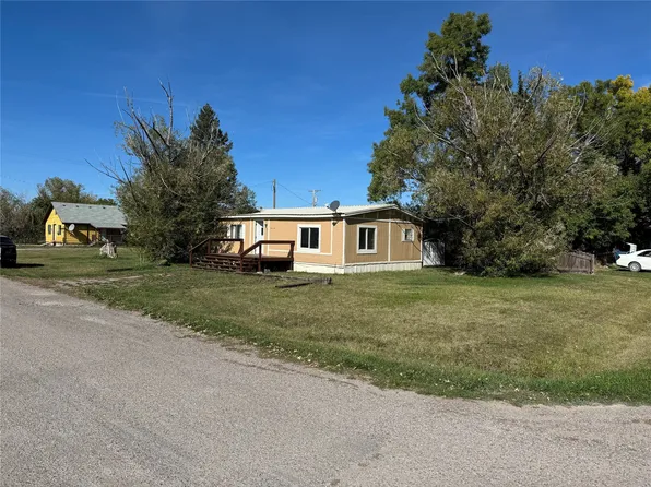 38629 2nd St W, Charlo, MT 59824