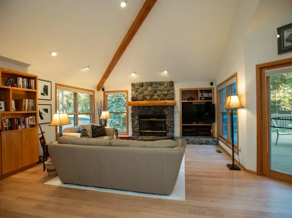 57627 Cultus Ln #8, Sunriver, OR 97707