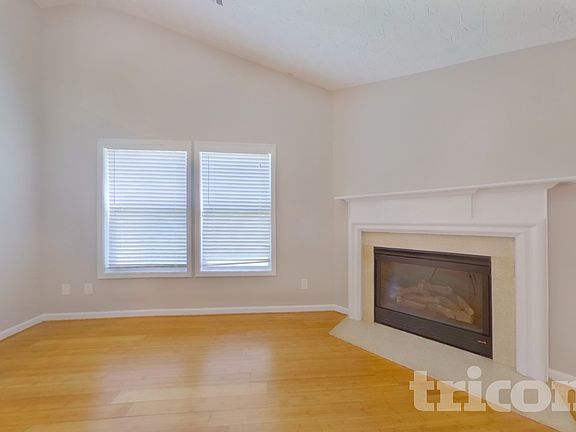 3rd image of 3692 Tullamore Ln