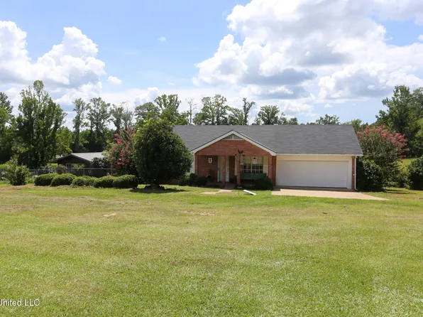 13034 Barlow Rd, Hazlehurst, MS 39083
