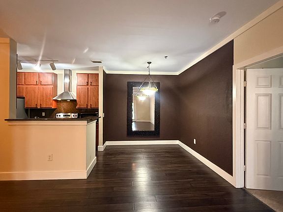 2nd image of 600 Vista Lake Dr APT 106
