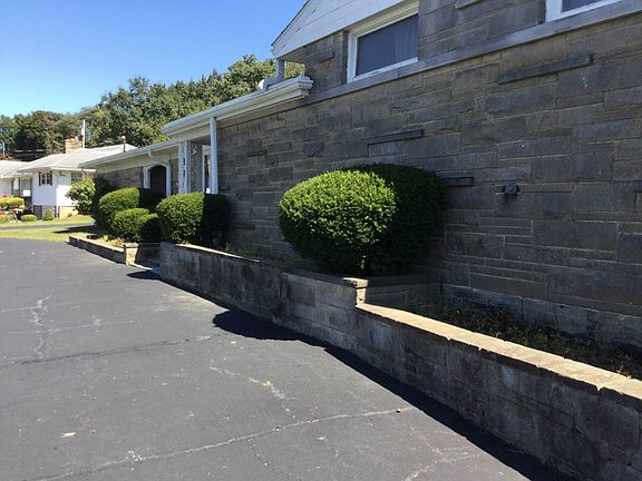 3rd image of 720 Halbar Dr #19-20-18
