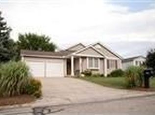6230 Raspberry Ct, Clayton, OH 45315