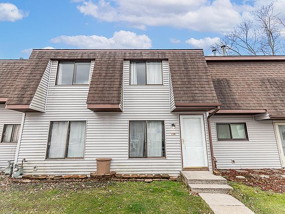 2nd image of 329 E 60th Dr