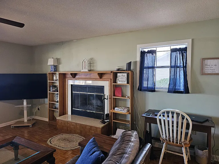 7929 NE 221st St #1 — Photo 9