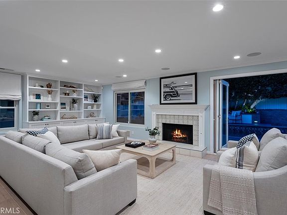 3rd image of 3406 Palm Ave