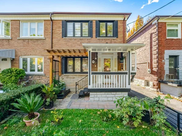 96 Highfield Rd, Toronto, ON M4L 2V1