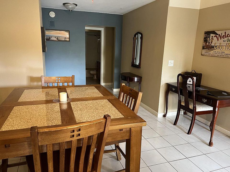 Abbey Villa Apartments Fontana, WI Zillow