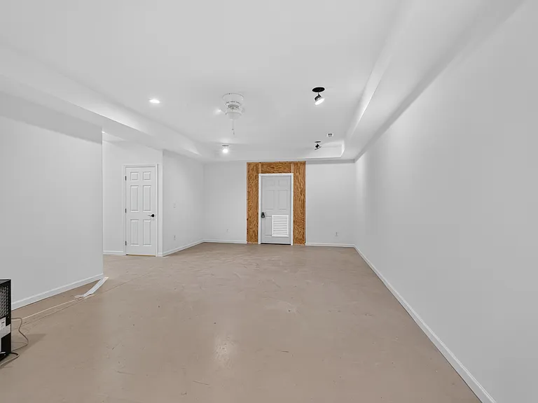 4811 Old Course Dr — Photo 10