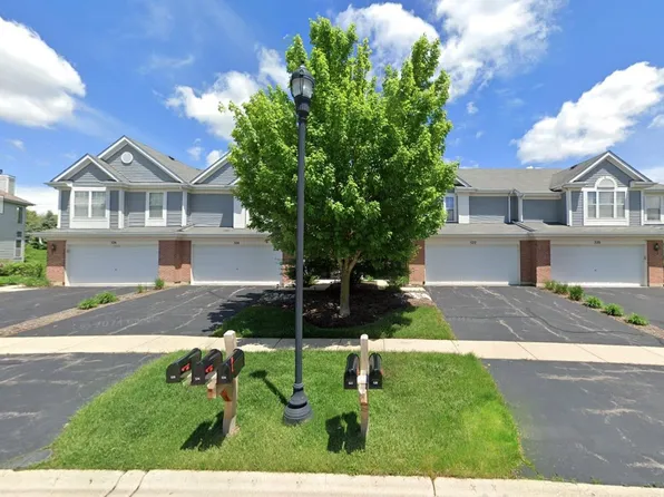 522 Lancaster Dr, Hampshire, IL 60140