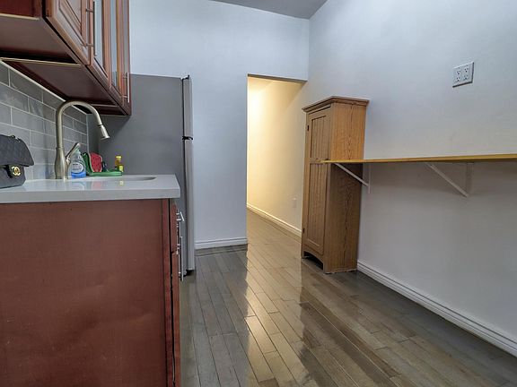 4th image of 7801 69th Ave #1TOP