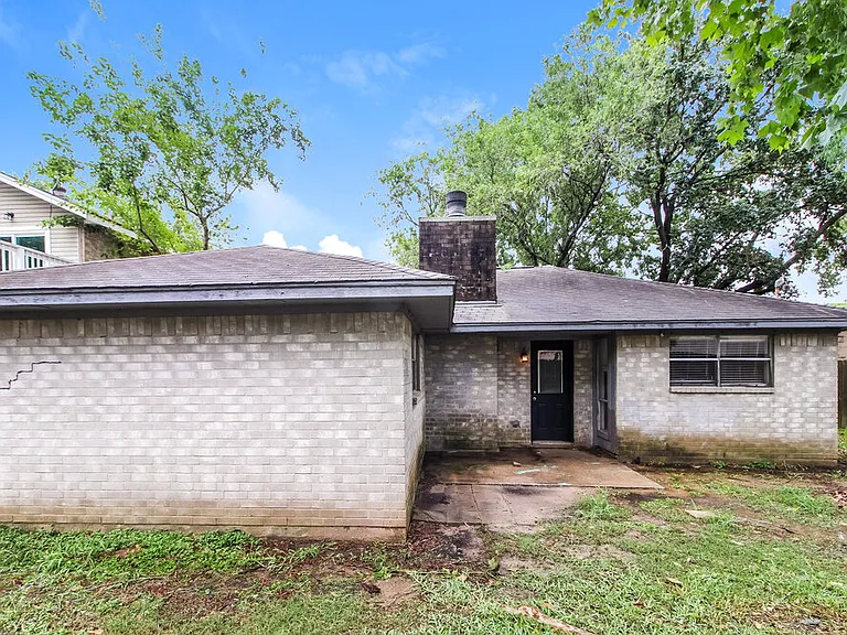 3206 Teakwood Cir — Photo 15