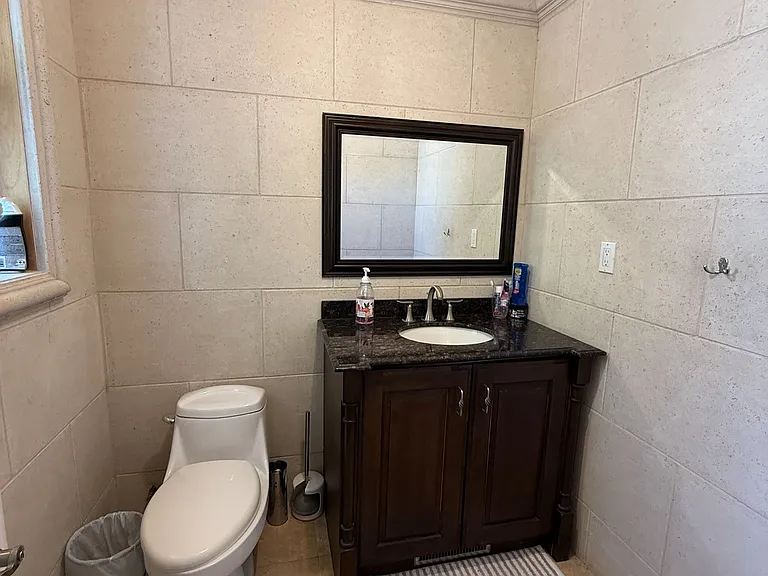 18 Irwin Ave #MAIN — Photo 14