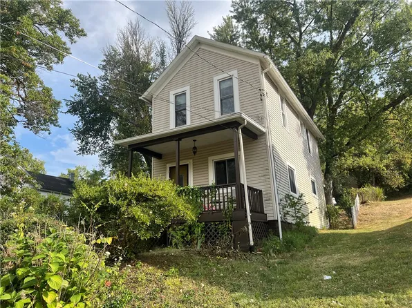 1809 W 11th St, Beaver Falls, PA 15010