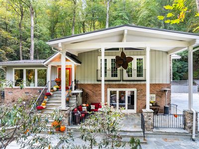 414 Glen Cannon Dr, Pisgah Forest, NC, 28768