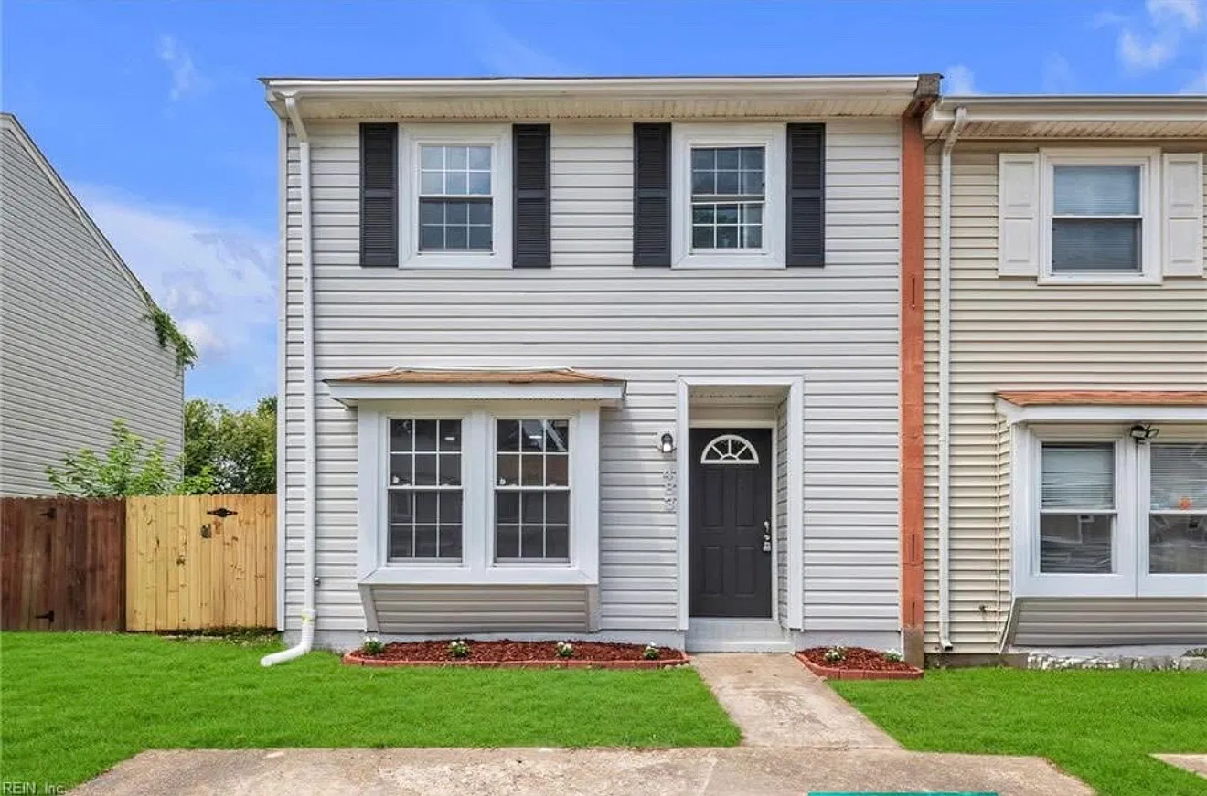 483 Hill Meadow Dr — Photo 1