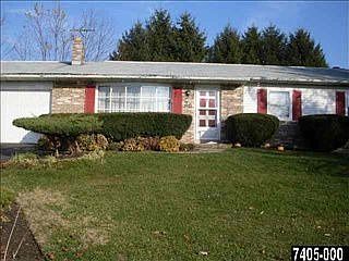 2nd image of 26 Washington Rd