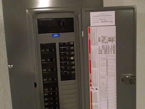 4th image of 106 J St
