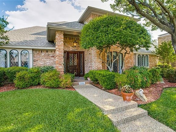 3rd image of 2804 Piedra Dr