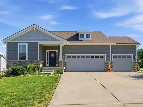 25043 W 144th St, Olathe, KS 66061