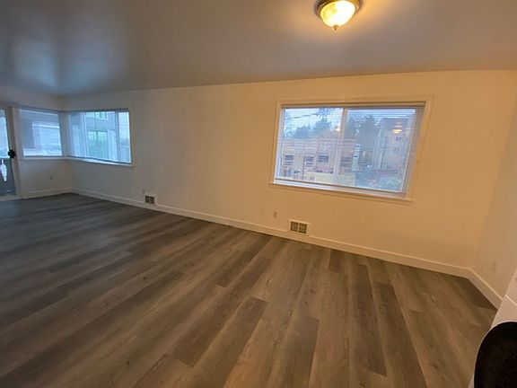 3rd image of 4725 38th Ave S #3