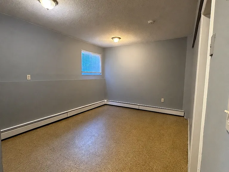 71 Williams St #B — Photo 10