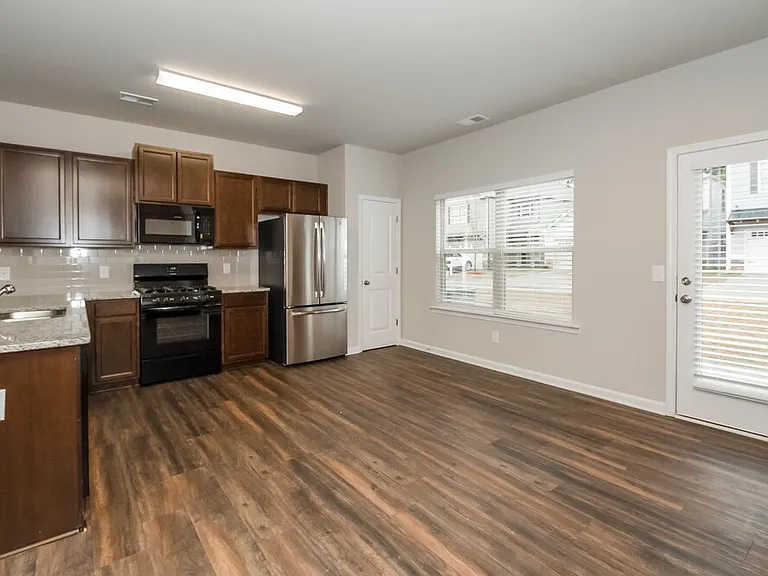 139 Preserve Dr — Photo 7