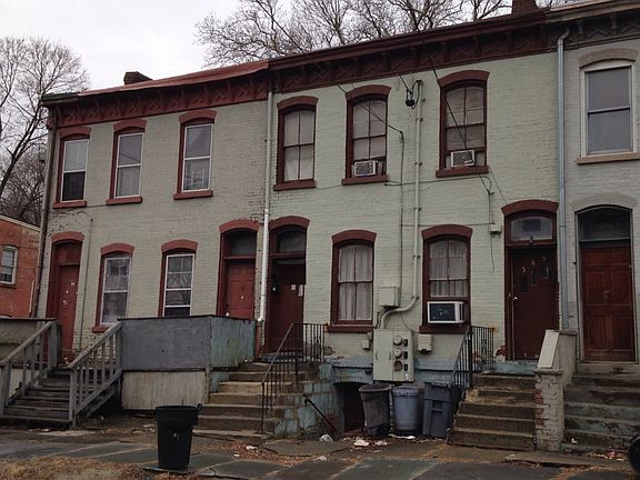 4th image of 383 Liberty St