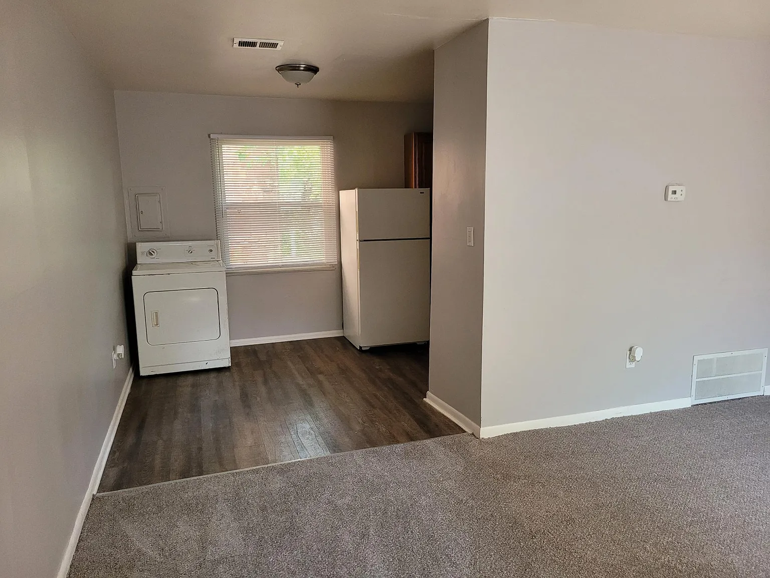 622 Oakwood Ave — Photo 4