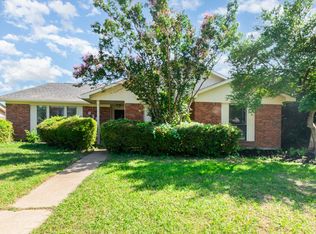 828 Whitehall Dr, Plano, TX 75023