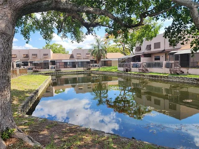 12305 NW 11th Ct — Photo 11